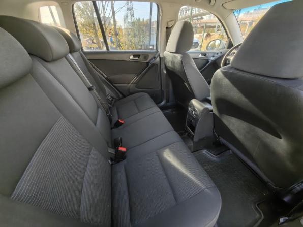Volkswagen Tiguan I Рестайлинг с пробегом 2012 года, цена 729 000 рублей, 240000 км, внедорожник, Автокод Объявления