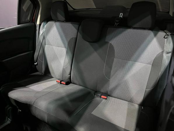 Renault Logan II Рестайлинг с пробегом 2020 года, цена 1 080 000 рублей, 78604 км, седан, Автокод Объявления