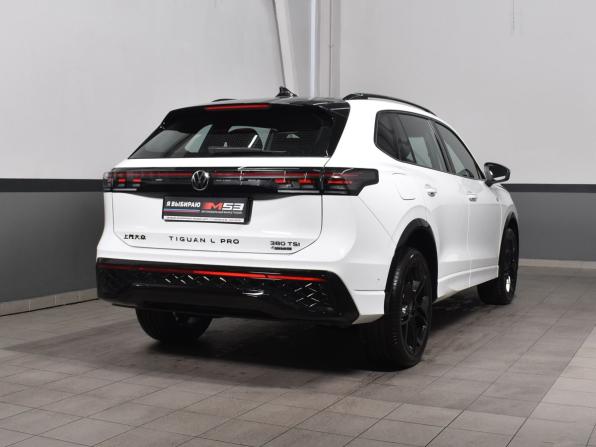 Volkswagen Tiguan III (China Market) с пробегом 2026 года, цена 4 699 995 рублей, 28 км, внедорожник, Автокод Объявления