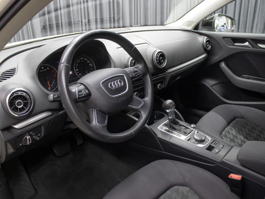 Audi A3 III (8V) Москва  - изображение 16