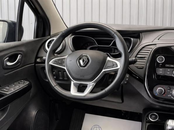 Renault Kaptur I Рестайлинг с пробегом 2021 года, цена 1 697 000 рублей, 32956 км, внедорожник, Автокод Объявления