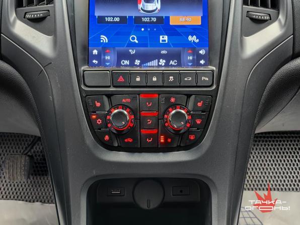 Opel Astra J Рестайлинг с пробегом 2013 года, цена 484 000 рублей, 308000 км, хэтчбек, Автокод Объявления