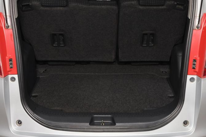 Toyota Ractis I с пробегом 2010 года, цена 949 000 рублей, 179000 км, хэтчбек, Автокод Объявления