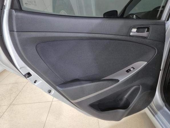 Hyundai Solaris I Рестайлинг с пробегом 2014 года, цена 860 000 рублей, 95775 км, седан, Автокод Объявления