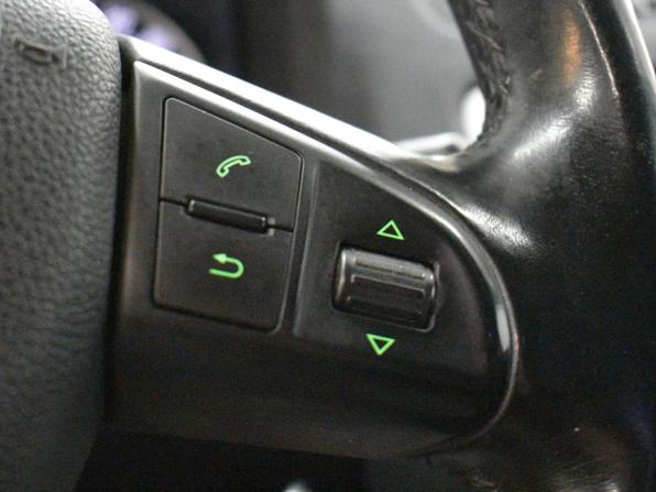Skoda Octavia II (A5) Рестайлинг с пробегом 2012 года, цена 999 000 рублей, 240050 км, универсал, Автокод Объявления
