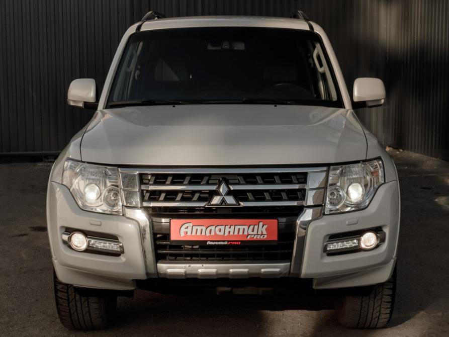 Mitsubishi Pajero IV Рестайлинг 2 Екатеринбург  - изображение 2