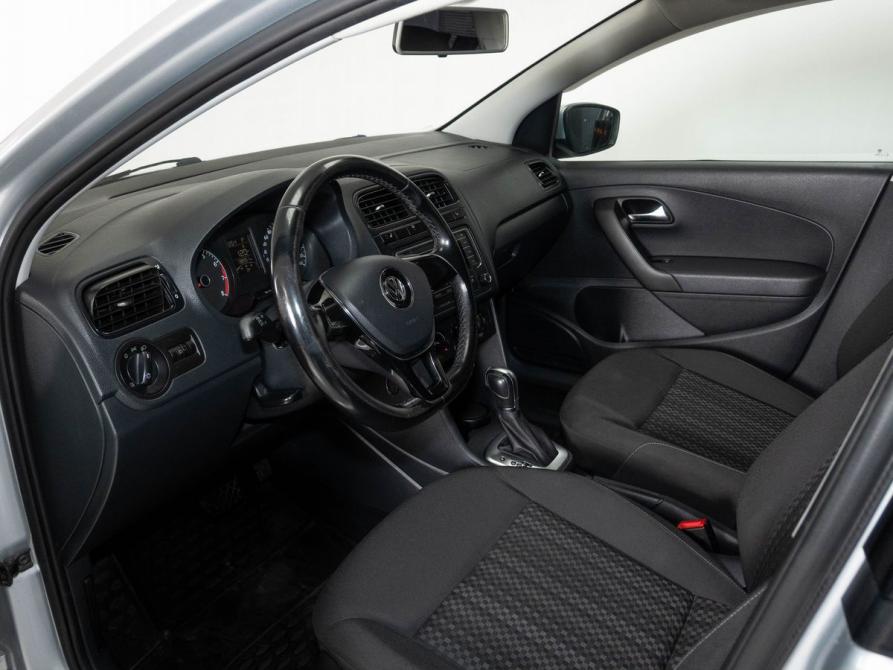 Volkswagen Polo V Рестайлинг Казань  - изображение 5