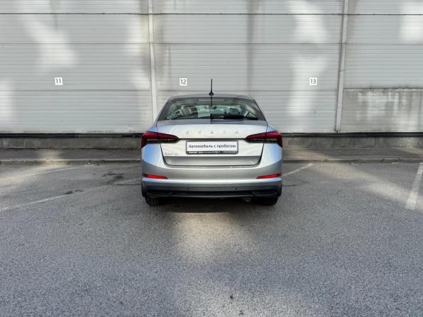 Skoda Rapid II с пробегом 2022 года, цена 1 799 000 рублей, 75722 км, лифтбек, Автокод Объявления