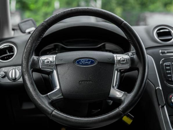 Ford Mondeo IV Рестайлинг с пробегом 2011 года, цена 796 001 рубль, 182672 км, седан, Автокод Объявления