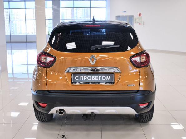 Renault Kaptur I Рестайлинг с пробегом 2021 года, цена 1 552 000 рублей, 110191 км, внедорожник, Автокод Объявления