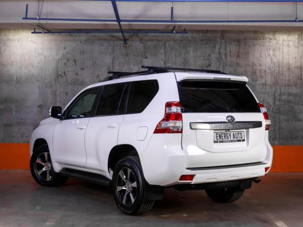 Toyota Land Cruiser Prado 150 Series Рестайлинг 1 с пробегом 2016 года, цена 3 750 000 рублей, 211529 км, внедорожник, Автокод Объявления