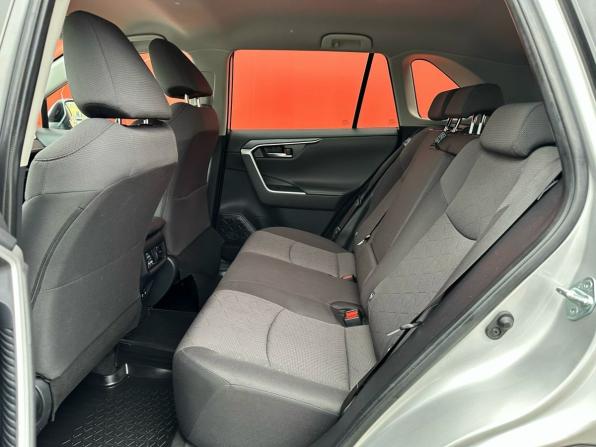 Toyota RAV4 V (XA50) с пробегом 2021 года, цена 3 350 000 рублей, 127993 км, внедорожник, Автокод Объявления