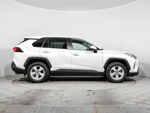Toyota RAV4 V (XA50) с пробегом 2020 года, цена 2 445 000 рублей, 132329 км, внедорожник, Автокод Объявления