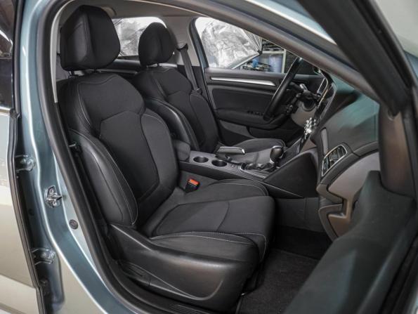 Renault Megane IV Рестайлинг с пробегом 2020 года, цена 1 599 000 рублей, 151682 км, универсал, Автокод Объявления