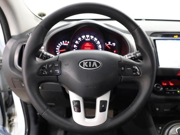 Kia Sportage III с пробегом 2011 года, цена 1 250 000 рублей, 215352 км, внедорожник, Автокод Объявления