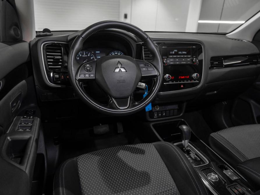 Mitsubishi Outlander III Рестайлинг 3 Москва  - изображение 7
