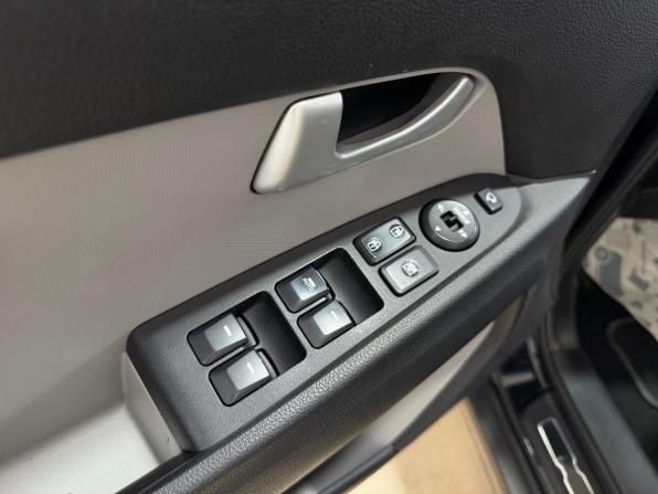Kia Sportage III Рестайлинг с пробегом 2014 года, цена 1 450 000 рублей, 207375 км, внедорожник, Автокод Объявления