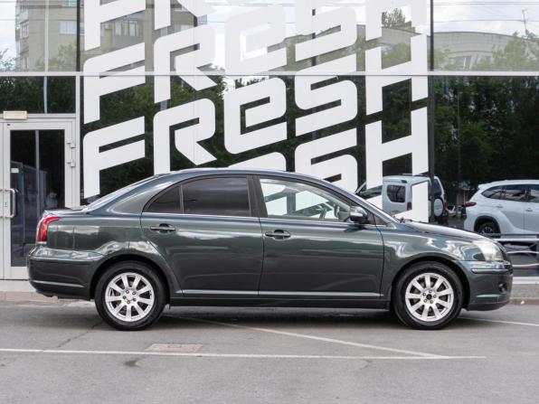 Toyota Avensis II Рестайлинг с пробегом 2006 года, цена 770 000 рублей, 411715 км, седан, Автокод Объявления