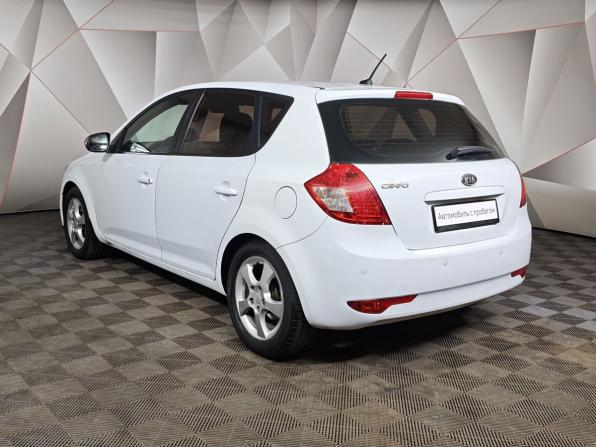 Kia Ceed I Рестайлинг с пробегом 2012 года, цена 799 000 рублей, 194579 км, хэтчбек, Автокод Объявления