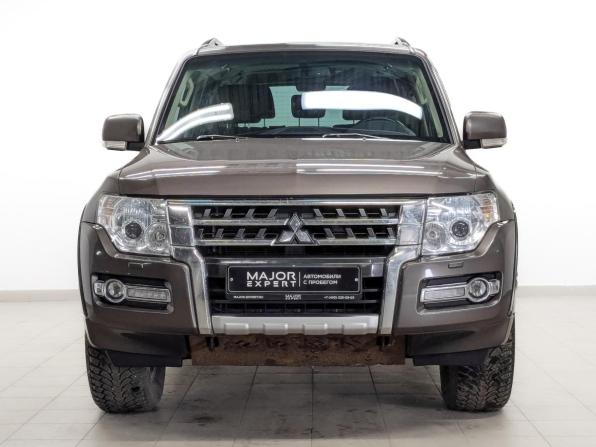 Mitsubishi Pajero IV Рестайлинг 2 с пробегом 2015 года, цена 2 515 000 рублей, 120717 км, внедорожник, Автокод Объявления