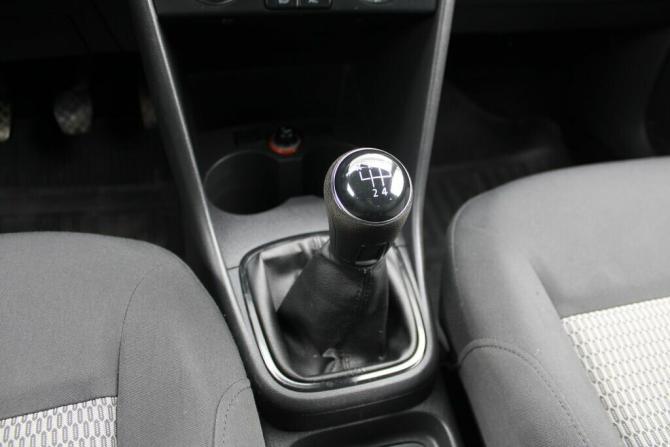 Volkswagen Polo V с пробегом 2012 года, цена 795 000 рублей, 124000 км, седан, Автокод Объявления