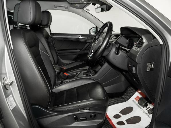 Volkswagen Tiguan II с пробегом 2019 года, цена 2 399 500 рублей, 81206 км, внедорожник, Автокод Объявления
