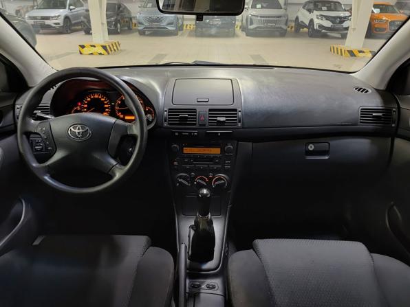 Toyota Avensis II Рестайлинг с пробегом 2006 года, цена 720 000 рублей, 337000 км, седан, Автокод Объявления
