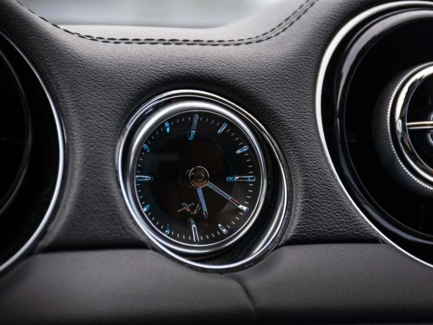 Jaguar XJ IV (X351) Рестайлинг Москва  - изображение 20