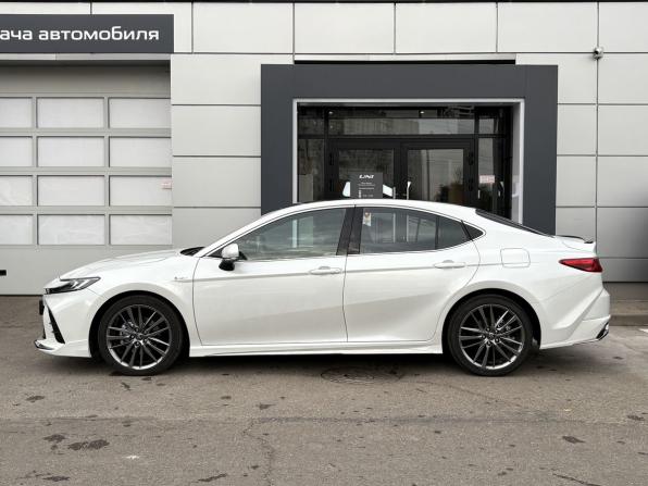 Toyota Camry IX (XV80) China Market с пробегом 2025 года, цена 4 499 000 рублей, 1240 км, седан, Автокод Объявления