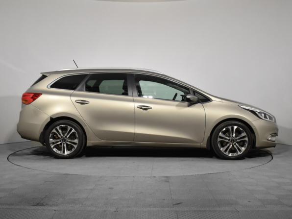 Kia Ceed II с пробегом 2014 года, цена 1 287 960 рублей, 105461 км, универсал, Автокод Объявления