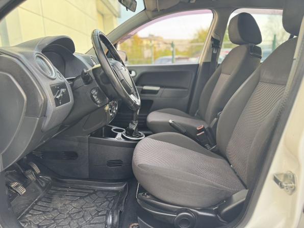 Ford Fusion I Рестайлинг с пробегом 2008 года, цена 450 000 рублей, 204017 км, хэтчбек, Автокод Объявления