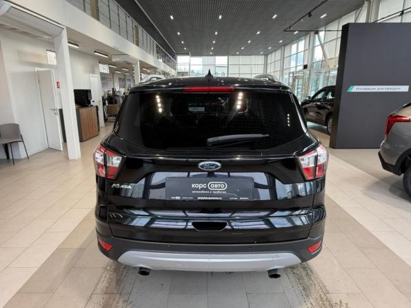 Ford Kuga II Рестайлинг с пробегом 2017 года, цена 1 560 000 рублей, 190440 км, внедорожник, Автокод Объявления