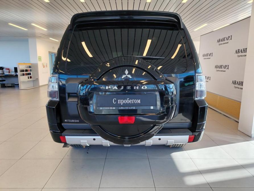 Mitsubishi Pajero IV Рестайлинг 1 Санкт-Петербург  - изображение 4