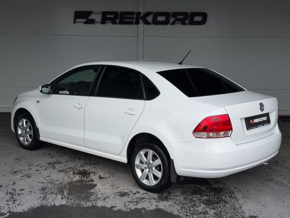 Volkswagen Polo V с пробегом 2014 года, цена 789 000 рублей, 222345 км, седан, Автокод Объявления