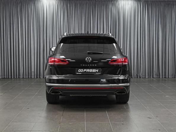 Volkswagen Touareg III с пробегом 2022 года, цена 6 499 000 рублей, 32084 км, внедорожник, Автокод Объявления