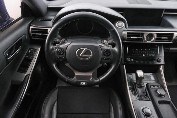 Lexus IS III с пробегом 2013 года, цена 2 649 000 рублей, 75500 км, седан, Автокод Объявления
