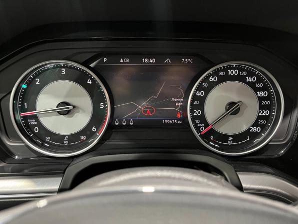Volkswagen Touareg III с пробегом 2020 года, цена 4 450 000 рублей, 199674 км, внедорожник, Автокод Объявления