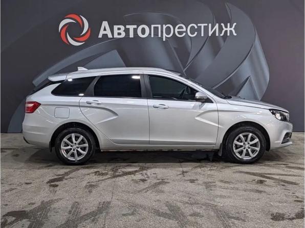 Lada (ВАЗ) Vesta I с пробегом 2022 года, цена 1 297 000 рублей, 57942 км, универсал, Автокод Объявления