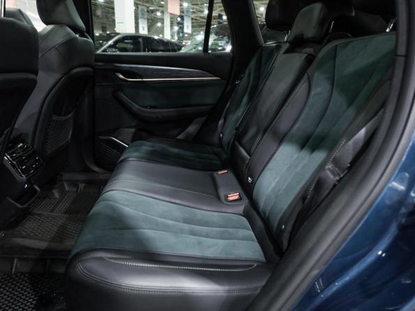 Geely Monjaro I с пробегом 2023 года, цена 3 049 989 рублей, 54631 км, внедорожник, Автокод Объявления