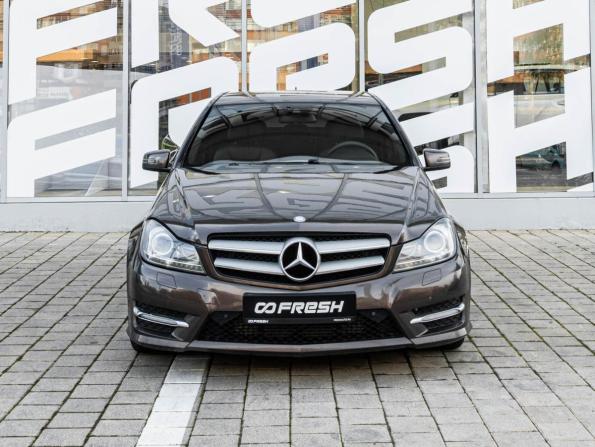 Mercedes-Benz C-Класс III (W204) Рестайлинг с пробегом 2012 года, цена 1 306 000 рублей, 273000 км, седан, Автокод Объявления