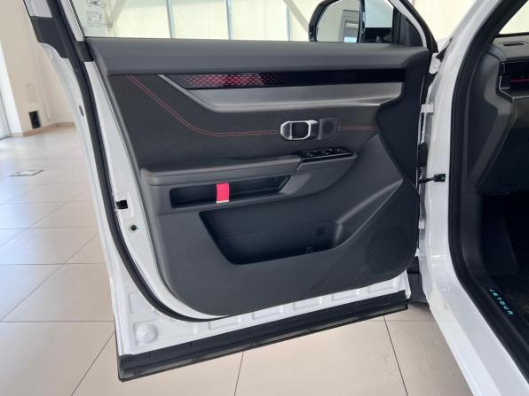 JETOUR DASHING I с пробегом 2023 года, цена 2 190 000 рублей, 21690 км, внедорожник, Автокод Объявления