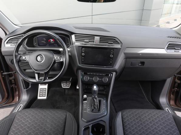 Volkswagen Tiguan II с пробегом 2019 года, цена 2 079 000 рублей, 140545 км, внедорожник, Автокод Объявления