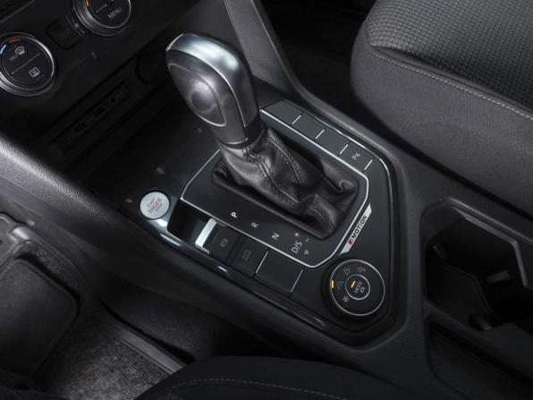 Volkswagen Tiguan II с пробегом 2020 года, цена 3 090 000 рублей, 104929 км, внедорожник, Автокод Объявления