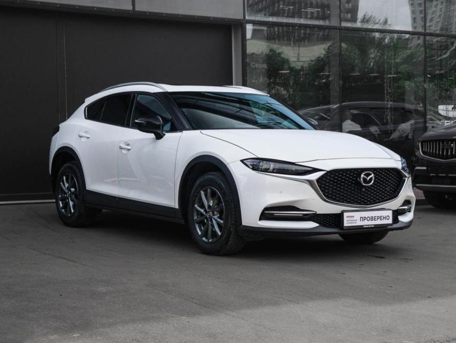 Mazda CX-4 I Рестайлинг Москва  - изображение 3