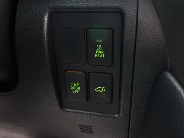 Toyota Land Cruiser 200 Series Рестайлинг 2 с пробегом 2015 года, цена 4 150 000 рублей, 258311 км, внедорожник, Автокод Объявления