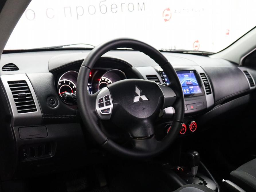 Mitsubishi Outlander II Рестайлинг Минеральные Воды  - изображение 7