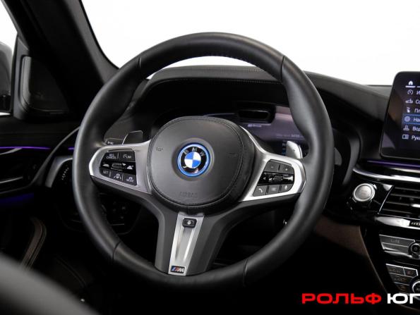 BMW 5 серии VII (G30/G31/G38) Рестайлинг с пробегом 2022 года, цена 5 400 000 рублей, 54703 км, седан, Автокод Объявления