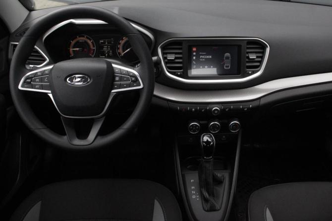 Lada (ВАЗ) Vesta I Рестайлинг (NG) с пробегом 2024 года, цена 1 345 000 рублей, 15908 км, седан, Автокод Объявления