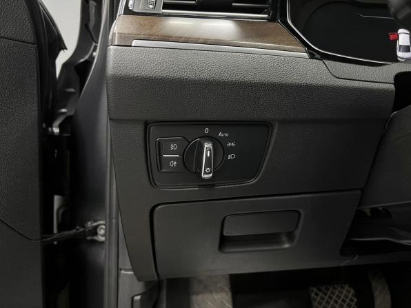 Volkswagen Passat B8 с пробегом 2015 года, цена 1 440 000 рублей, 234429 км, седан, Автокод Объявления