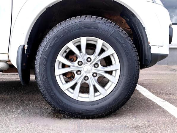 Mitsubishi Pajero Sport II Рестайлинг с пробегом 2013 года, цена 1 322 000 рублей, 194655 км, внедорожник, Автокод Объявления
